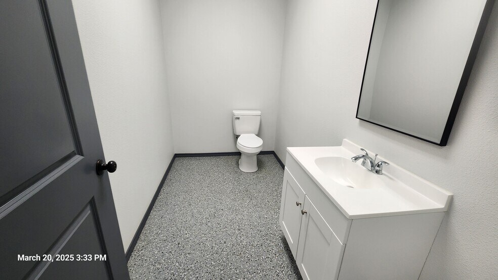 More Photos Of 4516 County Rd 130, Midland Warehouse For Sale