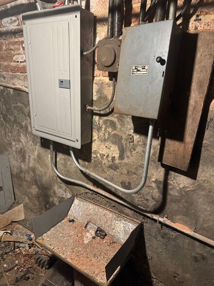 More Photos Of 5001 S Hermitage Ave, Chicago Religious Facility For Sale