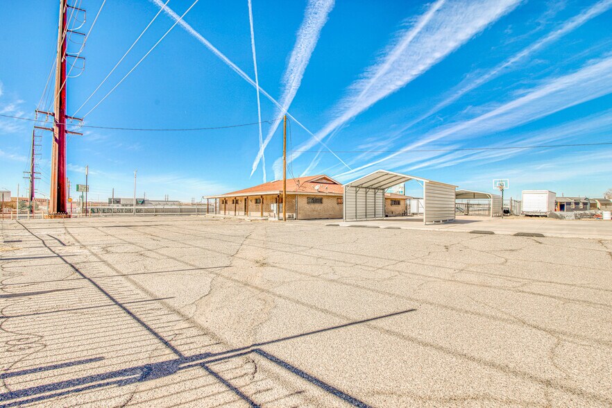 More Photos Of 6208 Doniphan Dr, El Paso Land For Lease