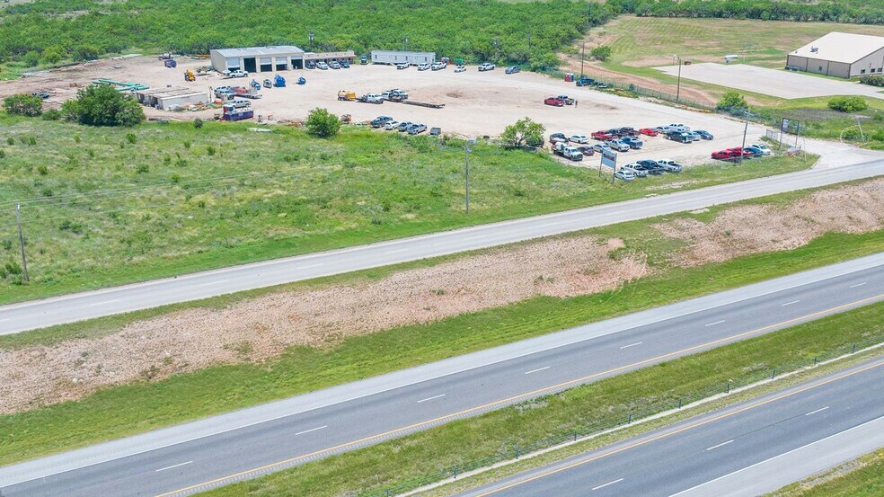 More Photos Of 2458 E Overland Trl, Abilene Industrial For Sale