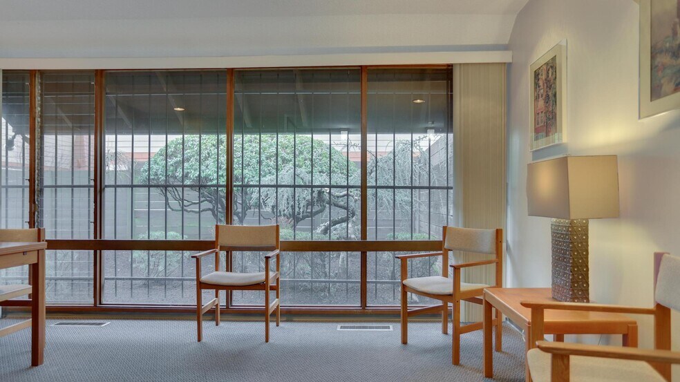 More Photos Of 15012 SE Stark St, Portland Office For Lease