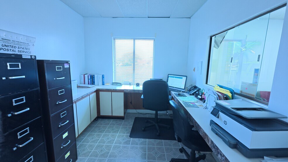 More Photos Of 926 14th St N, Texas City Medical For Sale