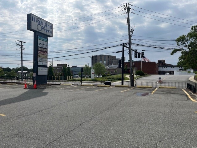 More Photos Of 84 Highland Ave, Salem Medical For Lease