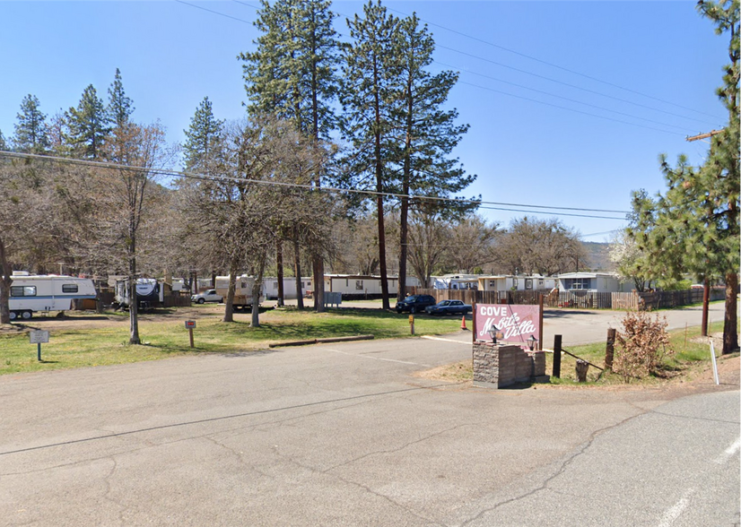 More Photos Of 6431 Old Highway 99 S, Yreka Manufactured Housing Mobile Home Park For Sale