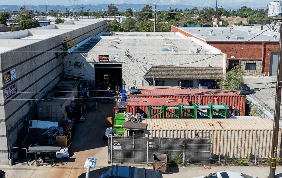 More Photos Of 8672 Telfair, Sun Valley Warehouse For Sale