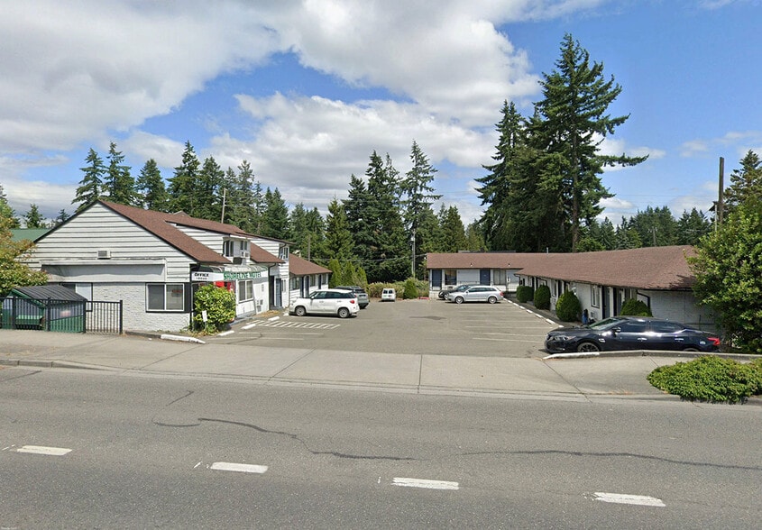 Primary Photo Of 16526 Aurora Ave N, Shoreline Hotel For Sale