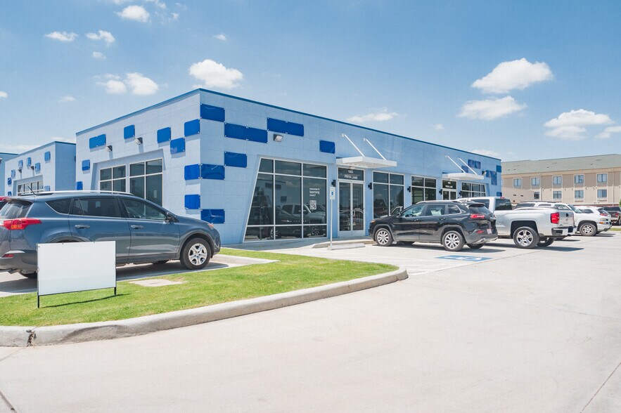 More Photos Of 31390 FM 2920, Waller Office For Lease