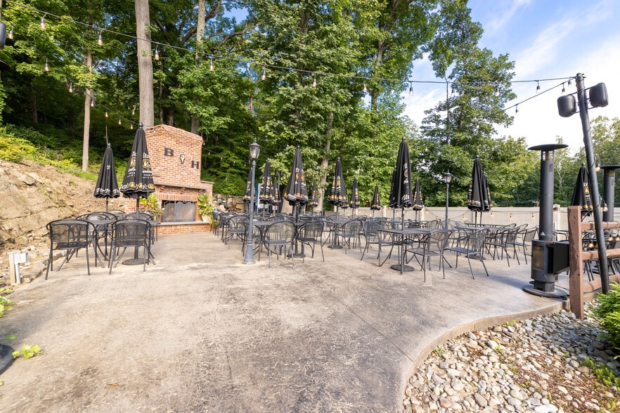 More Photos Of 45 State Route 94, Blairstown Restaurant For Sale
