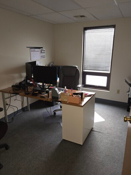 More Photos Of 49 Plain St, North Attleboro Medical For Lease