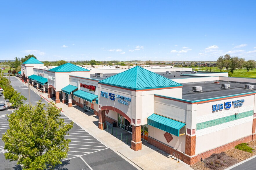 More Photos Of 101 Columbia Point Dr, Richland Storefront For Sale