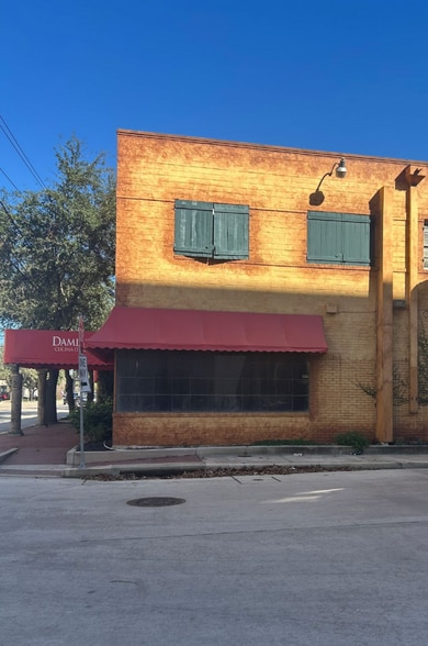 More Photos Of 3011 Smith St, Houston Restaurant For Lease