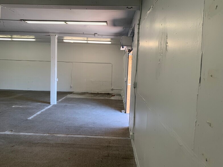 More Photos Of 501 S Fetterly Ave, East Los Angeles Storefront Retail Residential For Sale