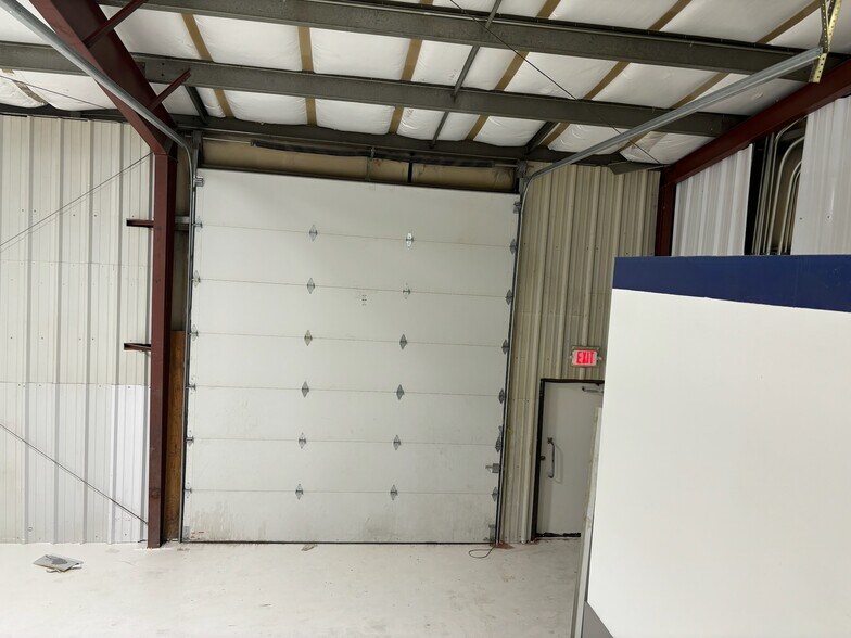 More Photos Of 6658 S 89 Hwy, Ogden Light Manufacturing For Lease