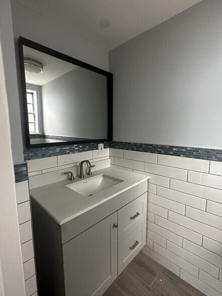 More Photos Of 311 Ryers Ave, Cheltenham Office Residential For Lease