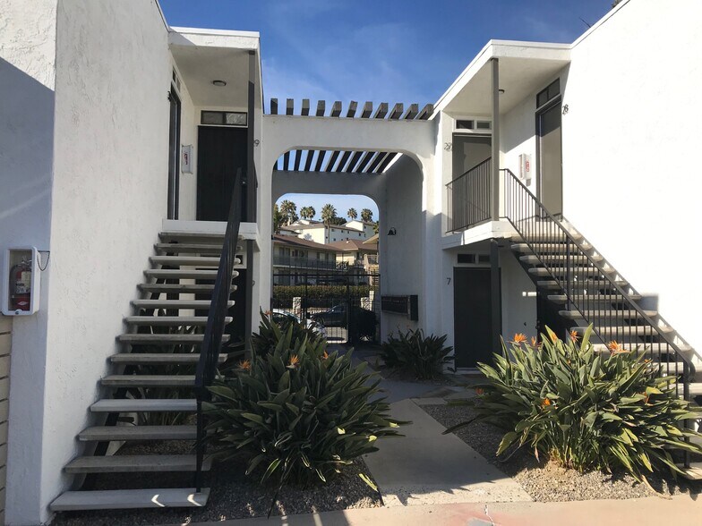 More Photos Of 1973 Apple St, Oceanside Apartments For Sale