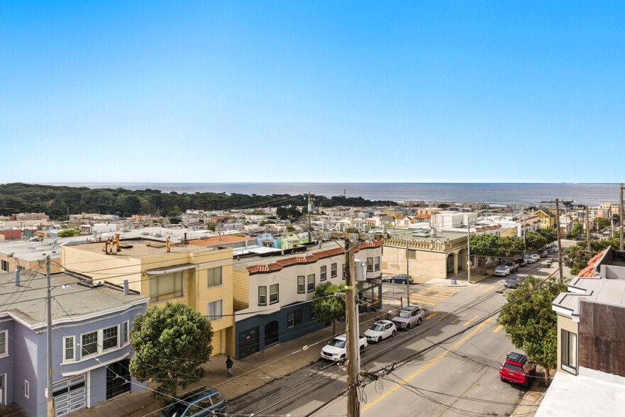 More Photos Of 3900 Balboa St, San Francisco Religious Facility For Sale