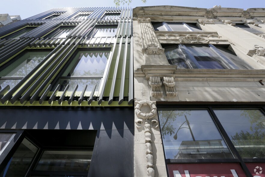 More Photos Of 1728 W Division St, Chicago Apartments For Lease