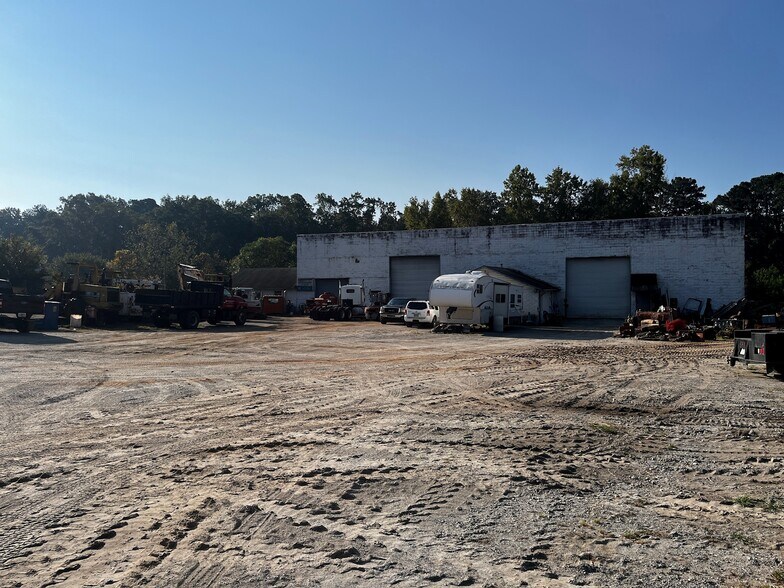 More Photos Of 1935 Veterans Memorial Hwy, Austell Land For Sale