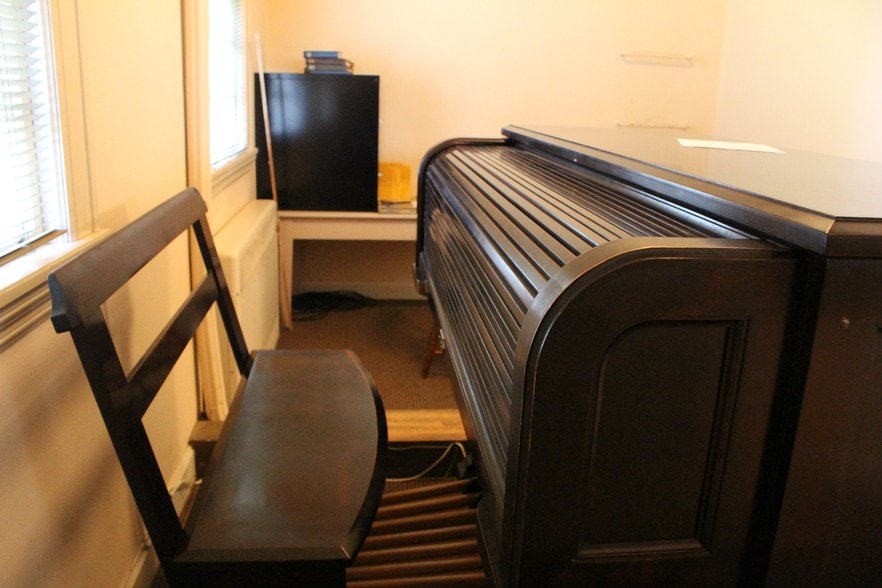 More Photos Of 1300 1st Ave N, Great Falls Religious Facility For Lease