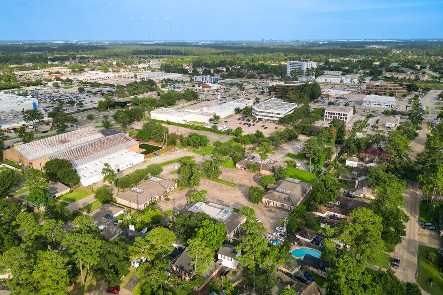 More Photos Of 14721 Pebble Bend Dr, Houston Medical For Lease