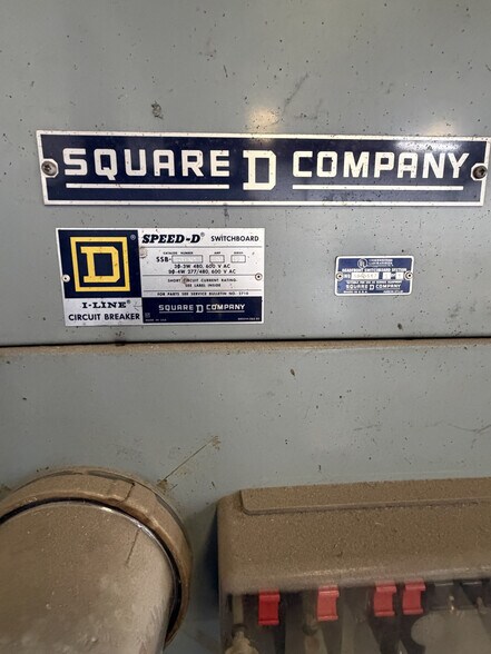 More Photos Of 14562 Manzanita Dr, Fontana Warehouse For Lease