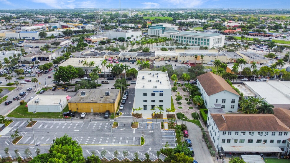 More Photos Of 304 N Krome Ave, Homestead Medical For Lease