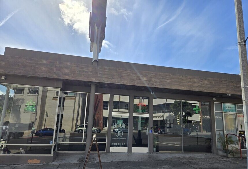 More Photos Of 14000 Ventura Blvd, Sherman Oaks Freestanding For Sale