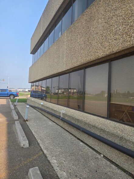 More Photos Of 5201 44 St, Bonnyville Industrial For Sale