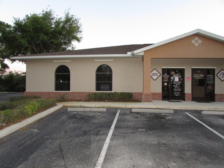 More Photos Of 2836 Enterprise Rd, DeBary Medical For Sale