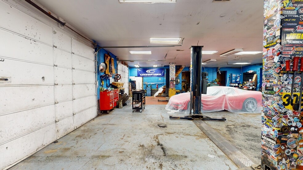 More Photos Of 2020 Chaneyville Rd, Owings Auto Repair For Sale