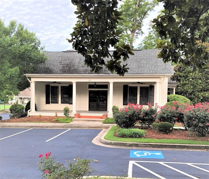 Primary Photo Of 235 S Glynn St, Fayetteville Office For Lease