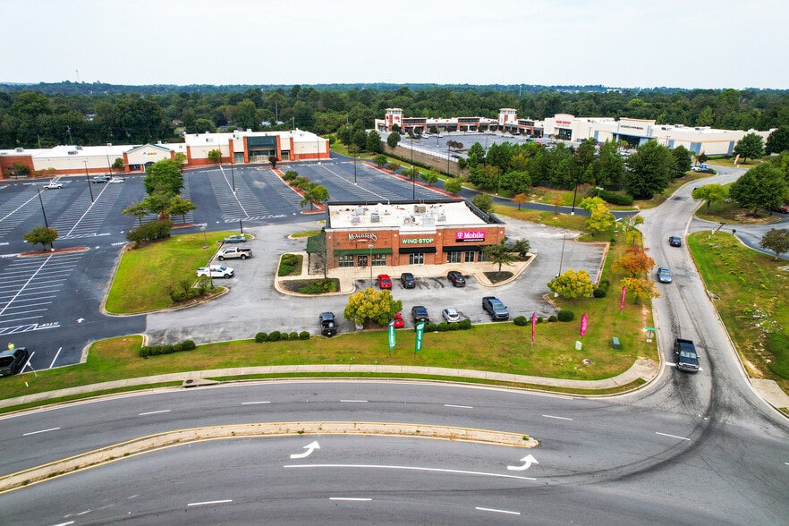 More Photos Of 4641 Presidential Pky, Macon-Bibb Restaurant For Sale