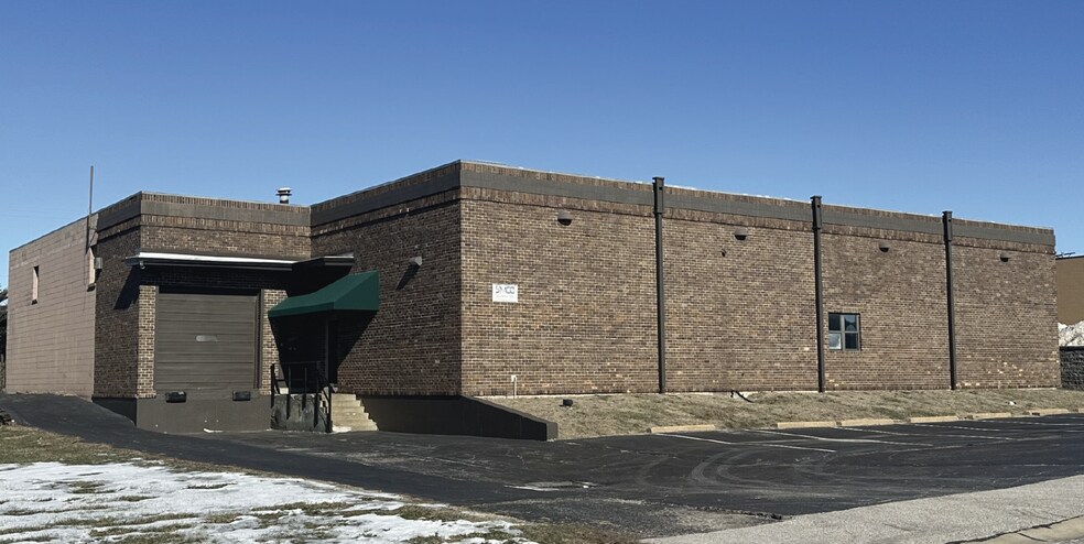 Primary Photo Of 10781-10785 Indian Head Industrial Blvd, Saint Louis Warehouse For Sale