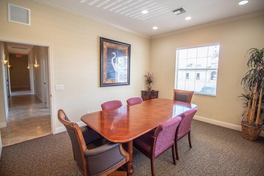 More Photos Of 334 W Olympia Ave, Punta Gorda Office For Sale