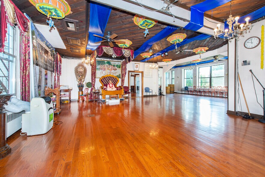 More Photos Of 100 Jacksonville Rd, Towaco Religious Facility For Sale