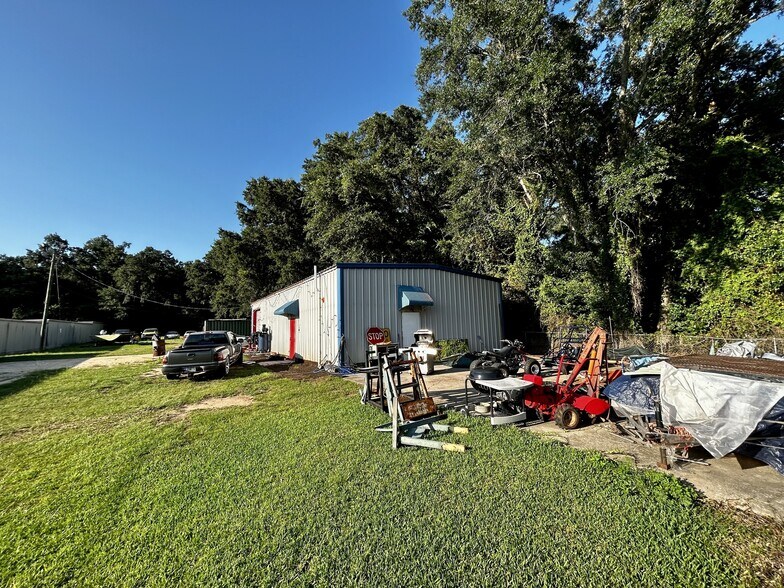 More Photos Of 1010 Creighton Rd, Pensacola Office For Sale