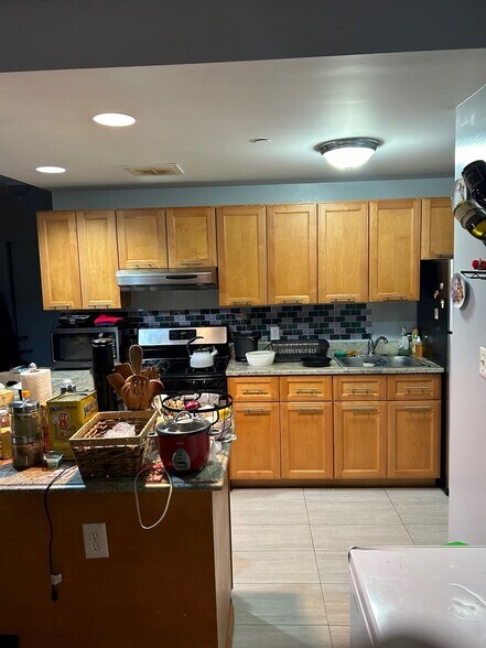 More Photos Of 615 E 138th St, Bronx Apartments For Sale