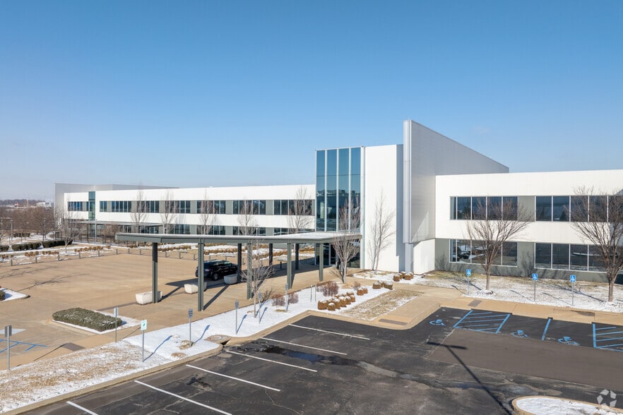 Primary Photo Of 4700 N Hanley Rd, Berkeley Office For Lease