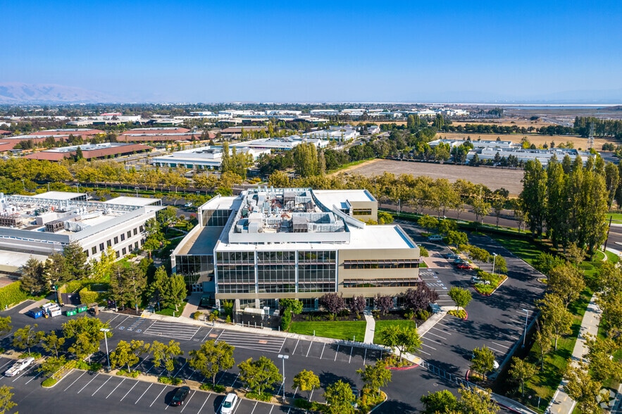 More Photos Of 6900 Paseo Padre Pky, Fremont Office For Lease