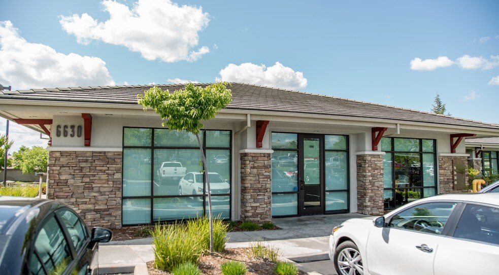 More Photos Of 6630 Sierra College Blvd, Rocklin Medical For Sale