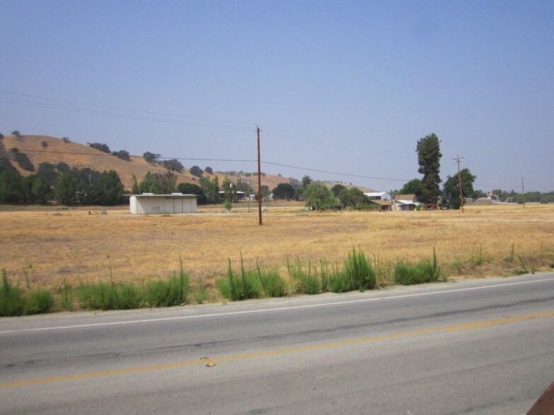 More Photos Of 2889 Cienega Rd, Hollister Land For Lease