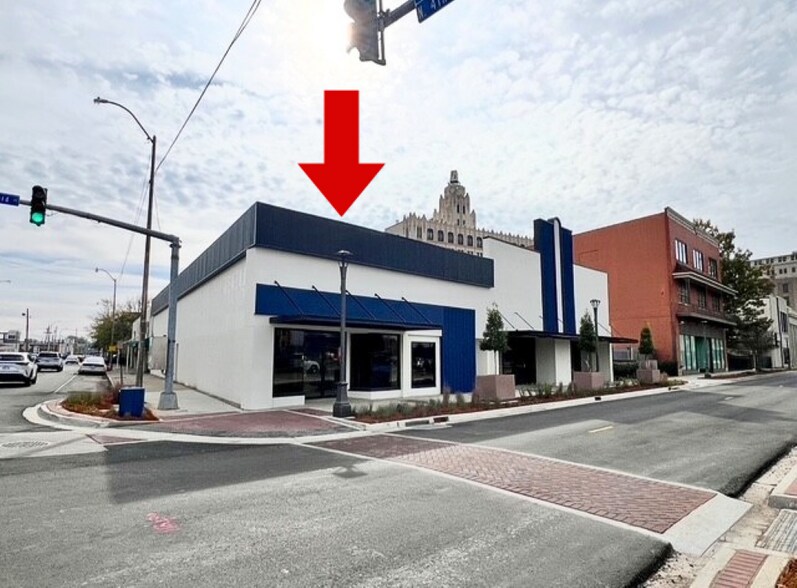 More Photos Of 348 Desiard St, Monroe Drugstore For Lease