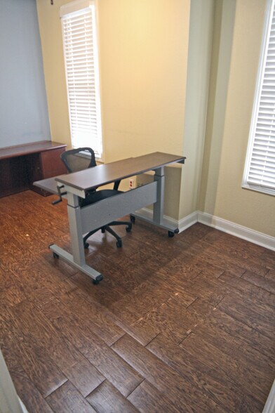 More Photos Of 847 Steves Ave, San Antonio Loft Creative Space For Lease