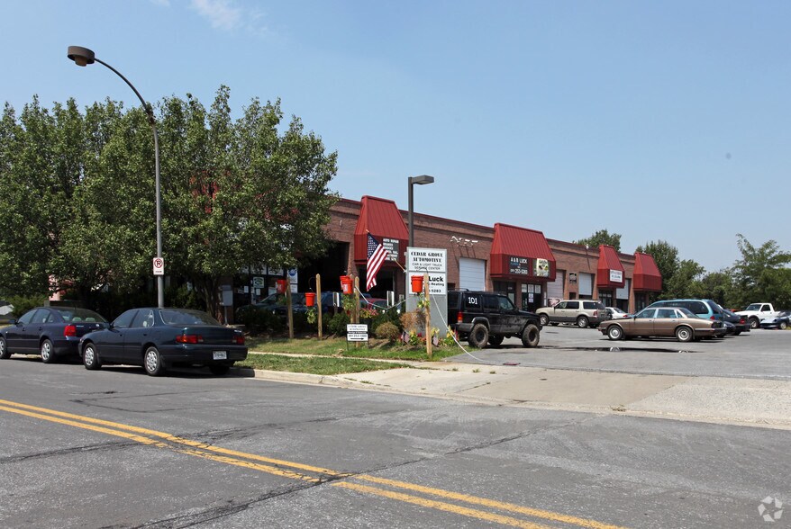 Primary Photo Of 10001 Lewis Dr, Damascus Warehouse For Sale