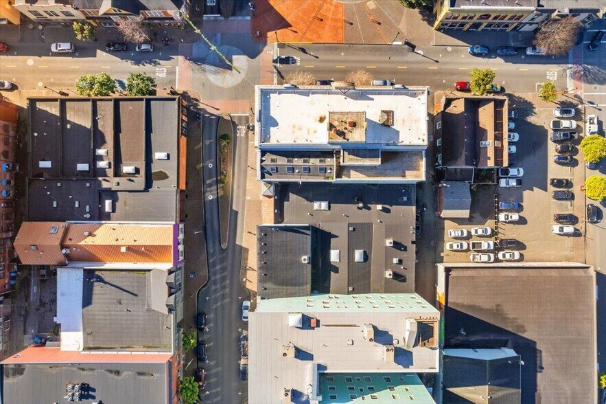 More Photos Of 507 2nd St, Eureka General Retail For Sale