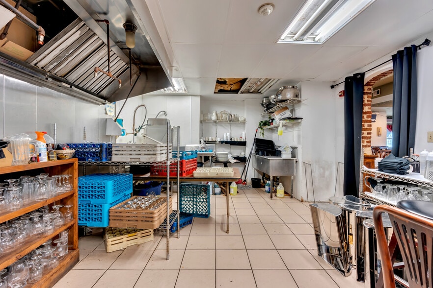 More Photos Of 800-802 Main St, Bradley Beach Restaurant For Sale