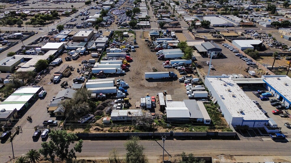 More Photos Of 5732 W Maryland Ave, Glendale Truck Terminal For Sale
