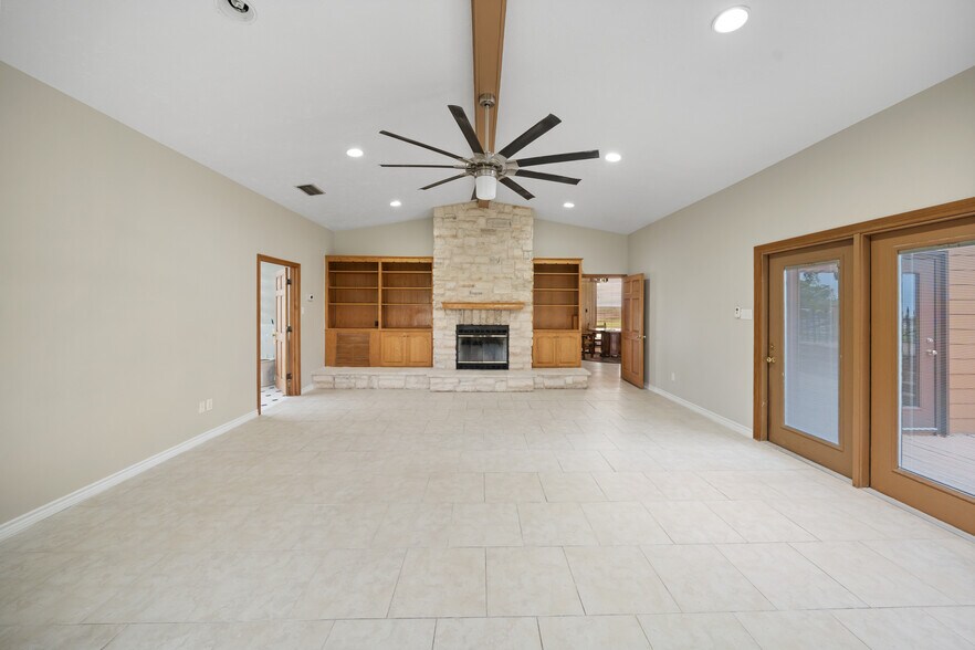 More Photos Of 119 FM 1891, Shiner Land For Sale