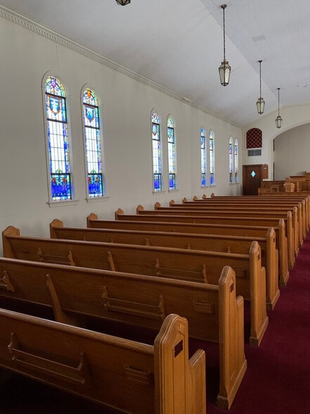 More Photos Of 830 Church St, Kings Mountain Specialty For Sale