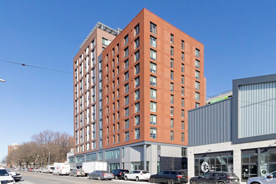 Primary Photo Of 720 Tiffany St, Bronx Unknown For Lease